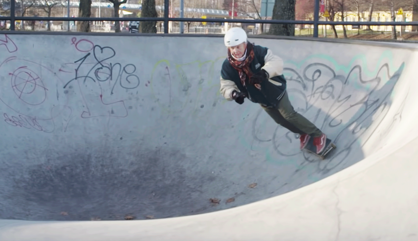 Lena Salmi Skateboarding 65