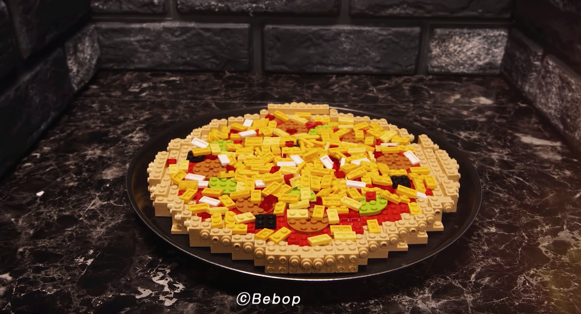 stop motion lego pizza