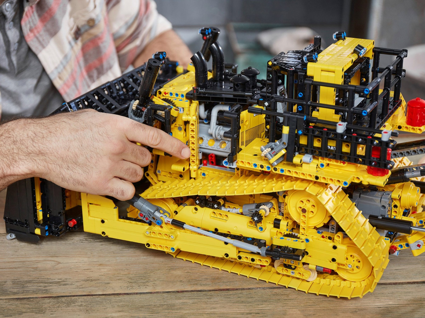 Lego Cat D11 Bulldozer